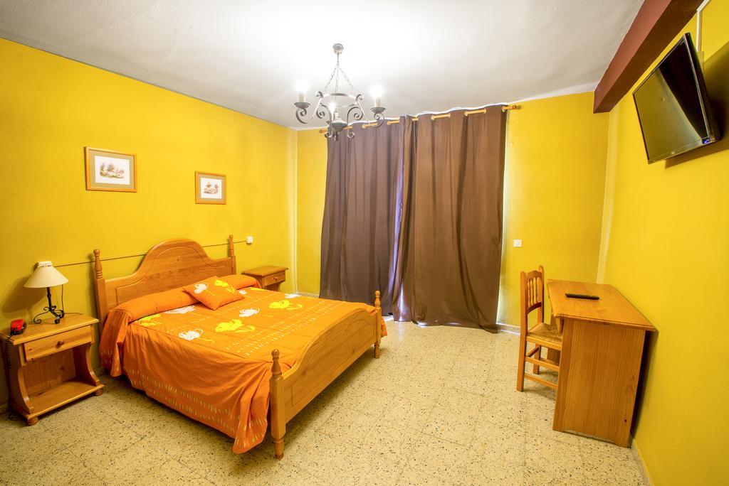 La Casona Del Pinar Albergue 산 라파엘 외부 사진